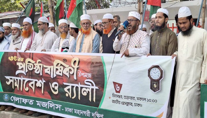 ‘ভারত আমাদের শান্তিতে থাকতে দিতে চায় না’