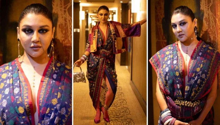 জামদানীতে কটাক্ষের শিকার, জবাবে যা বললেন জয়া