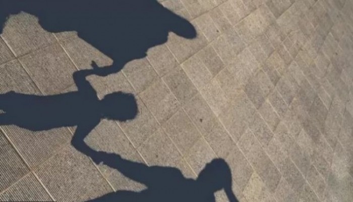 ​বিধবা মা কিংবা বিপত্নীক বাবার বিয়েতে কতটা প্রস্তুত সমাজ