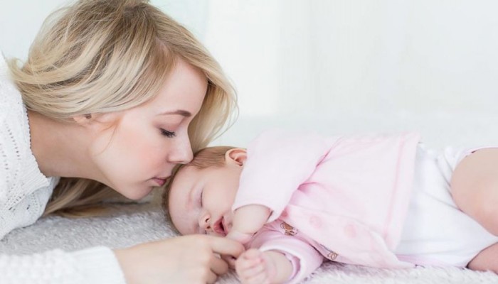 ​শিশুকে ঘুম পাড়ানোর সহজ উপায়