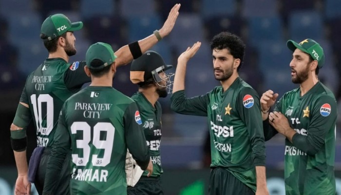 ওমানকে হারিয়ে সুচনা পাকিস্তানের