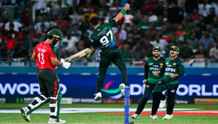 ব্যাটিং ব্যর্থতায় স্বপ্ন শেষ বাংলাদেশের