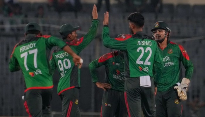 বড় ব্যবধানে ওয়েস্টইন্ডিজকে হারিয়ে সুচনা