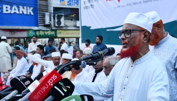 ‘জনগণ রাজপথে নামলে রক্ষা পাওয়া যাবে না’